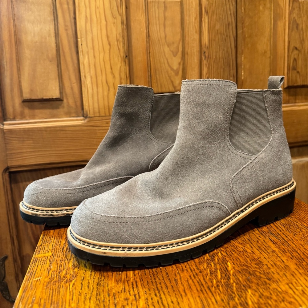 ME TOO Codi Suede Chelsea Bootie, 9M